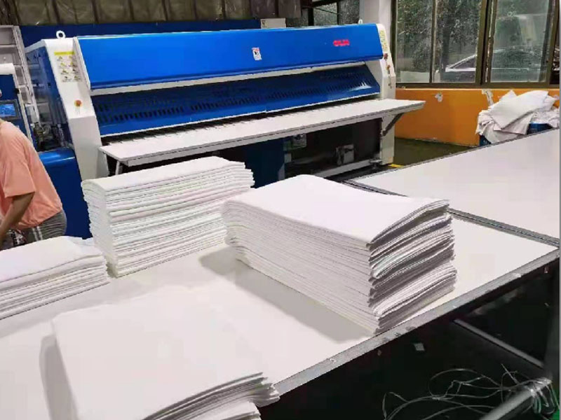 普陀高速熨烫机-01